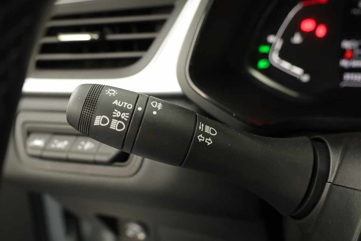 renault-captur-2023-gpl-999cc