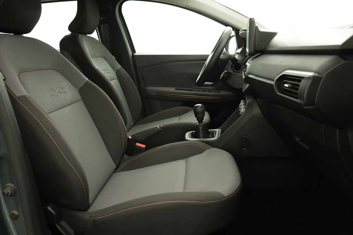dacia-sandero-2025-gasolina-999cc