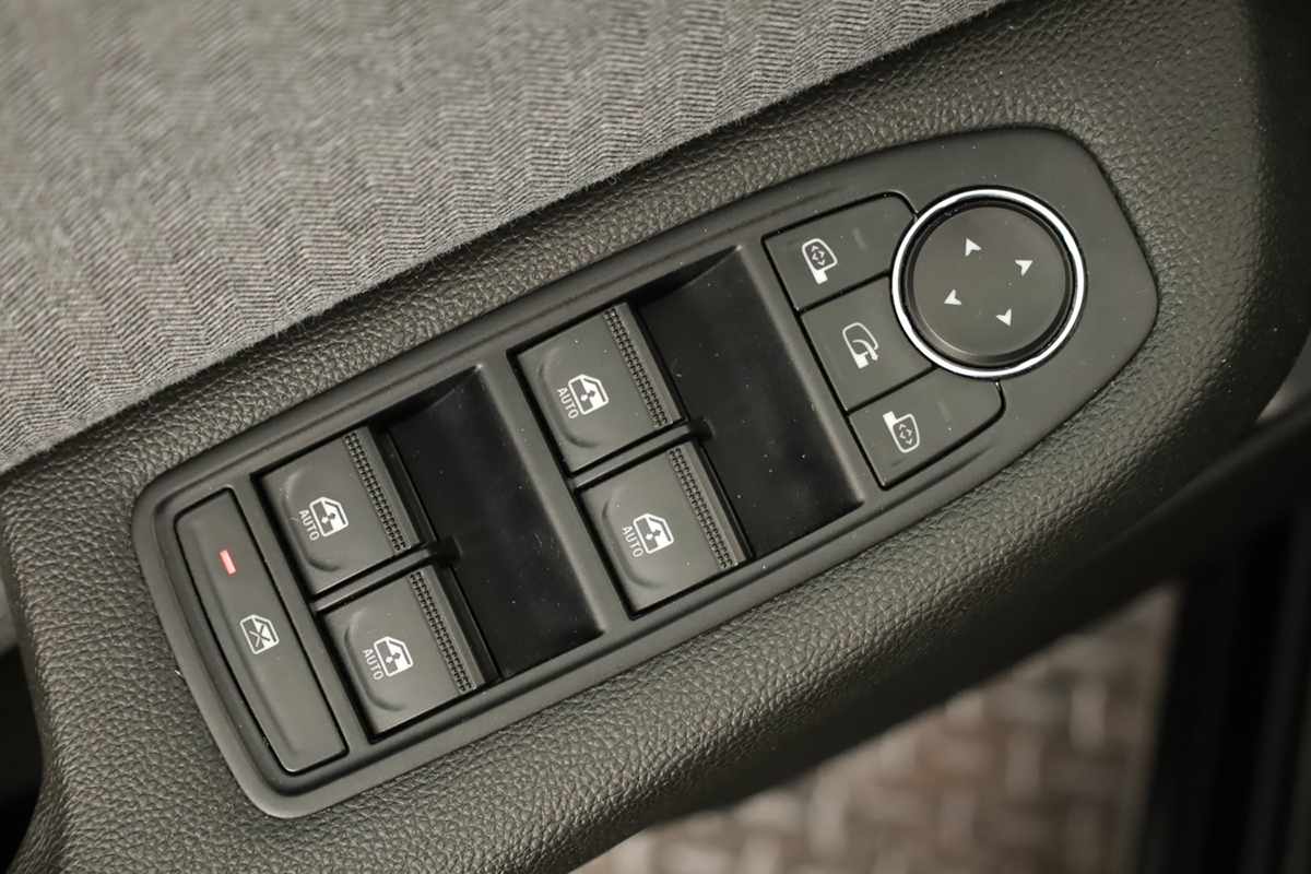 renault-clio-2024-gasolina-999cc
