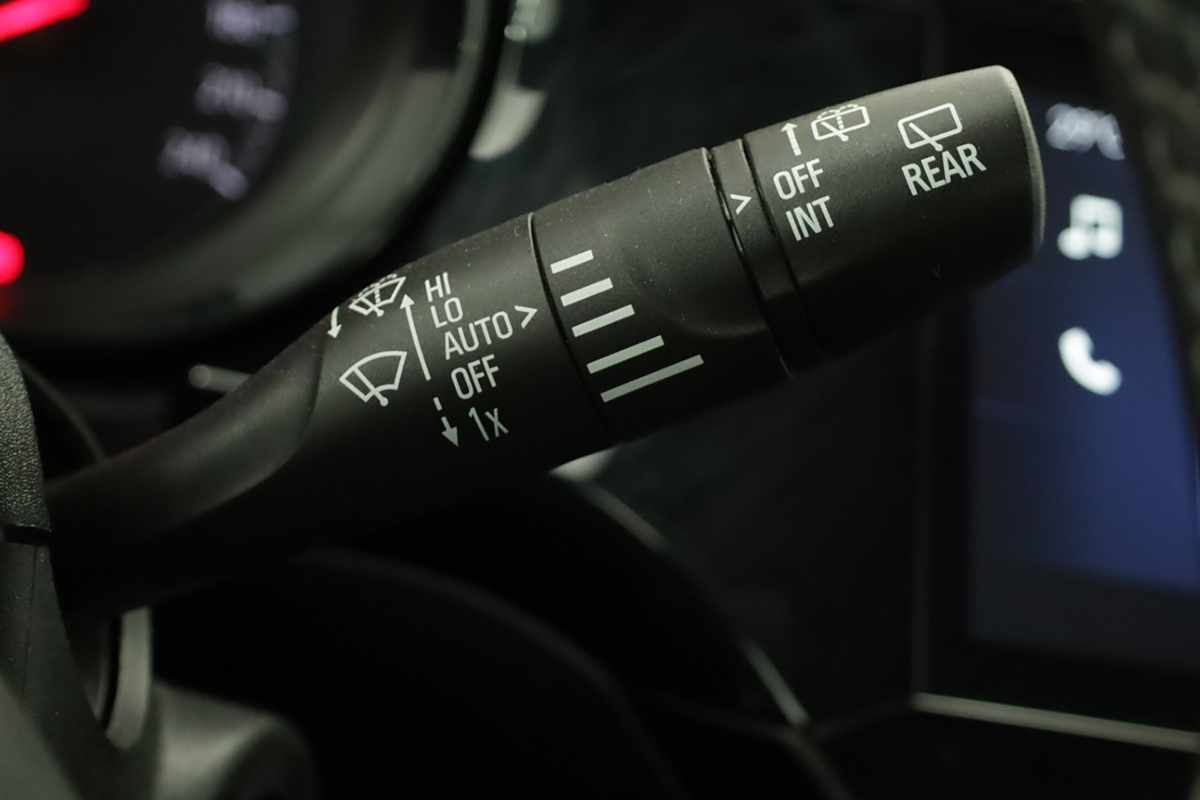 opel-corsa-2025-gasolina-1199cc