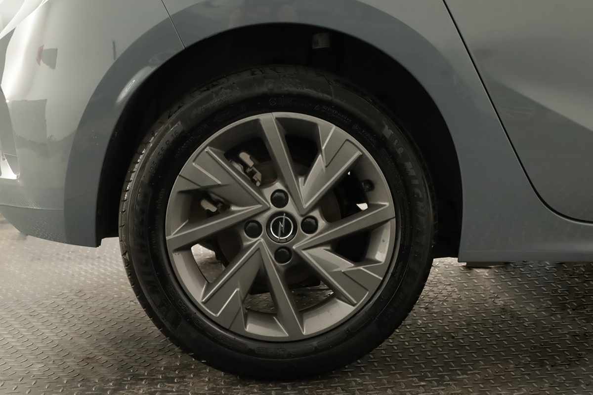opel-corsa-2025-gasolina-1199cc