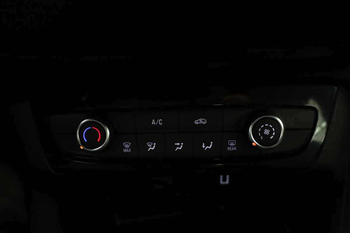 opel-corsa-2025-gasolina-1199cc