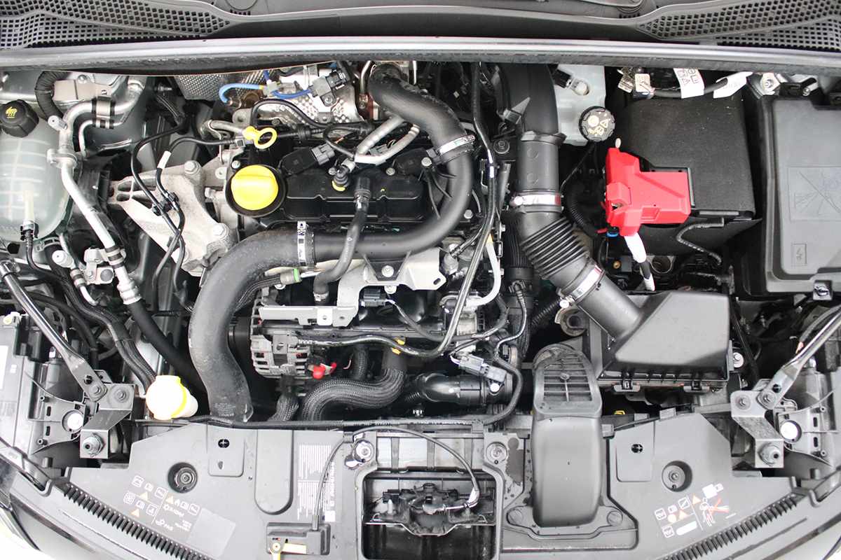 renault-captur-2024-gpl-999cc