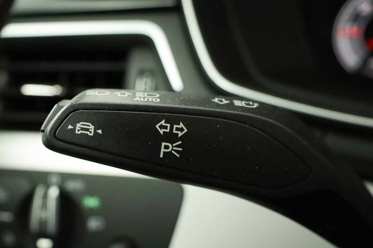 audi-a5-sportback-2023-diesel-1968cc