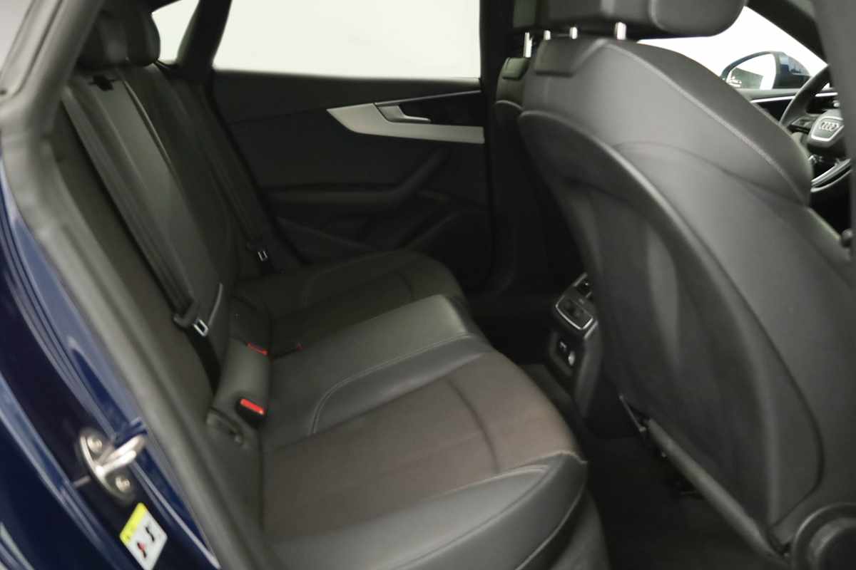 audi-a5-sportback-2023-diesel-1968cc