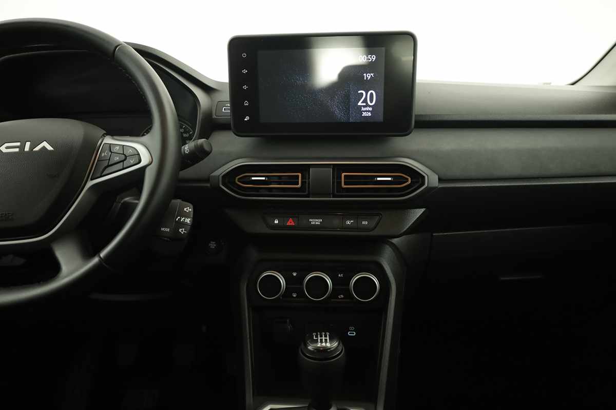 dacia-sandero-2024-gasolina-999cc