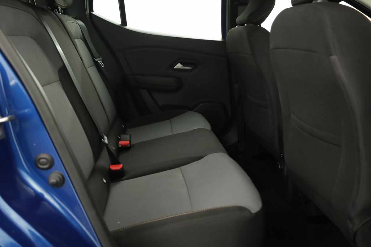 dacia-sandero-2024-gasolina-999cc