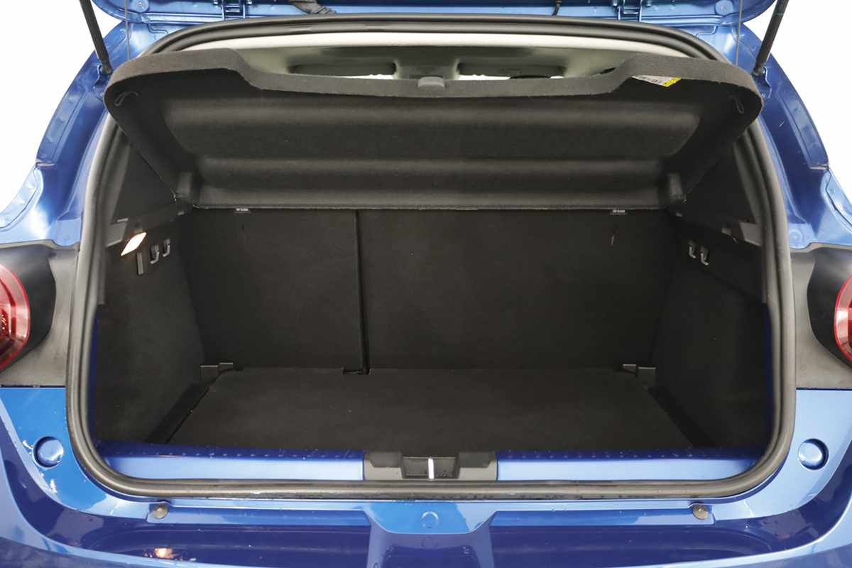 dacia-sandero-2024-gasolina-999cc