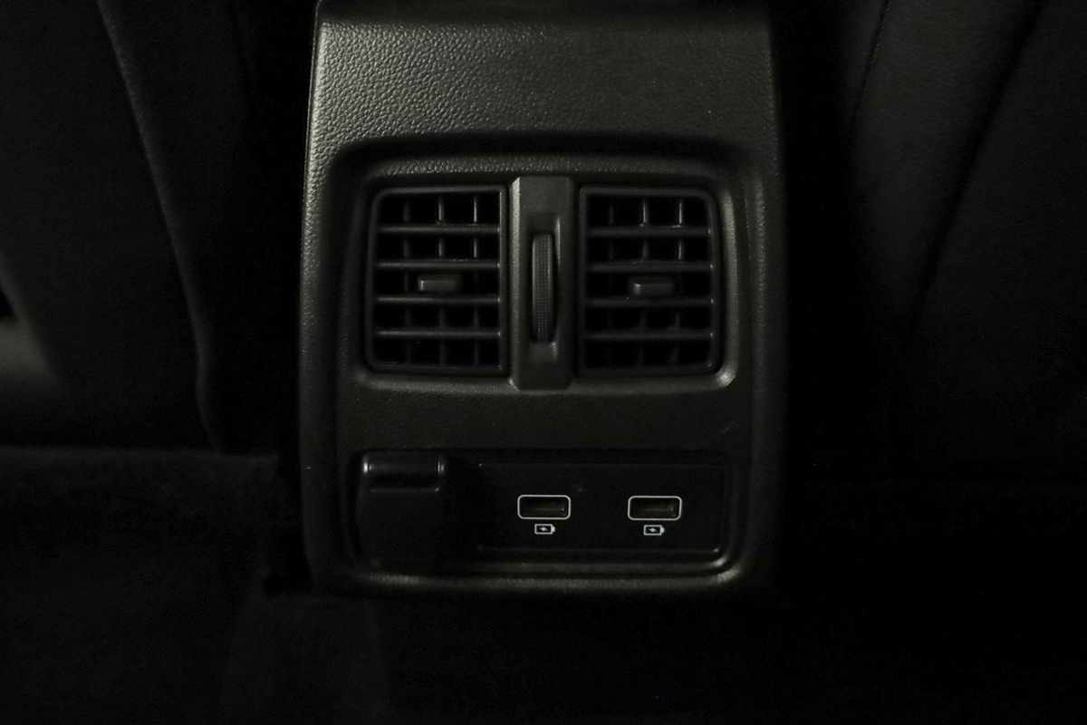 renault-captur-2023-gasolina-999cc