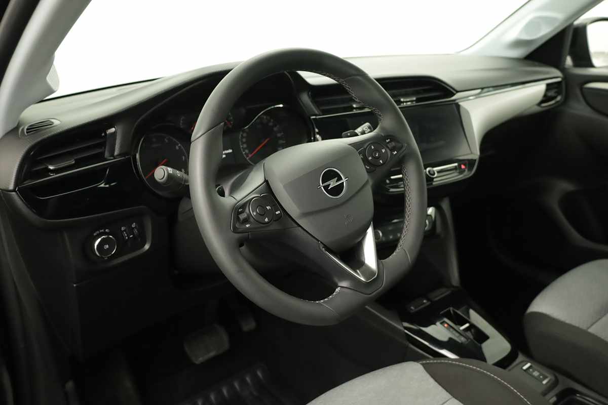 opel-corsa-2025-gasolina-1199cc