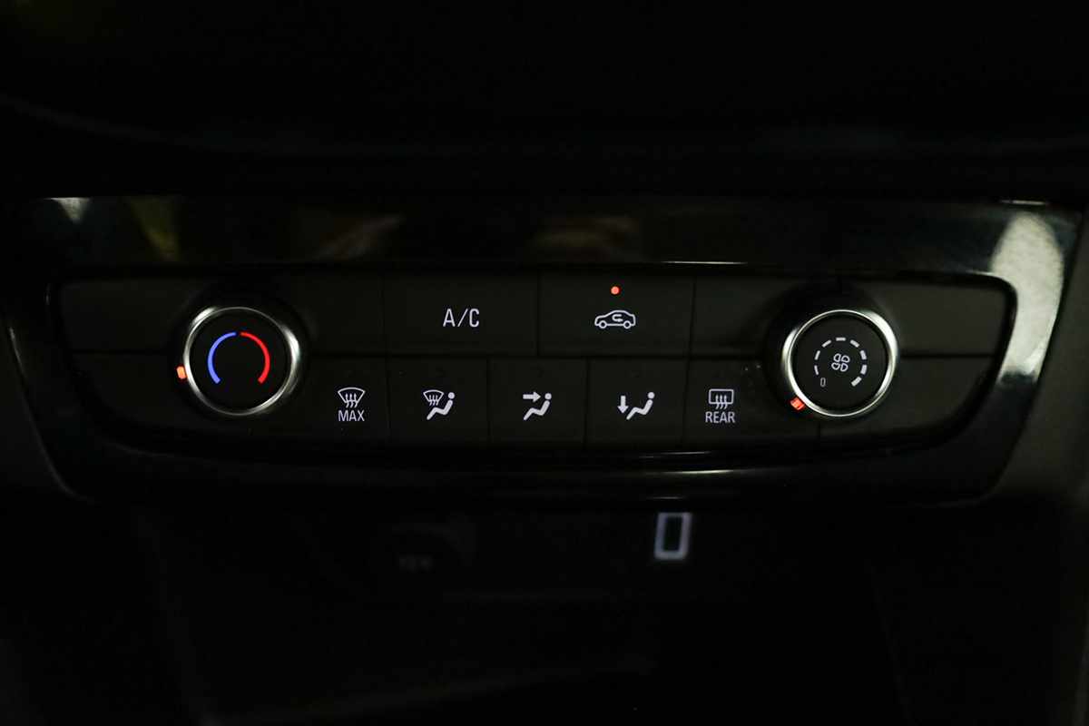 opel-corsa-2025-gasolina-1199cc