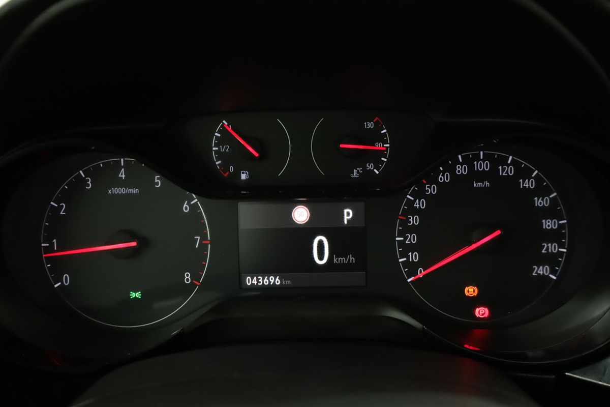 opel-corsa-2025-gasolina-1199cc