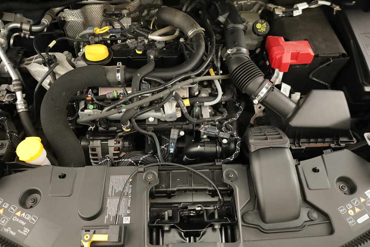 renault-captur-2024-gpl-999cc