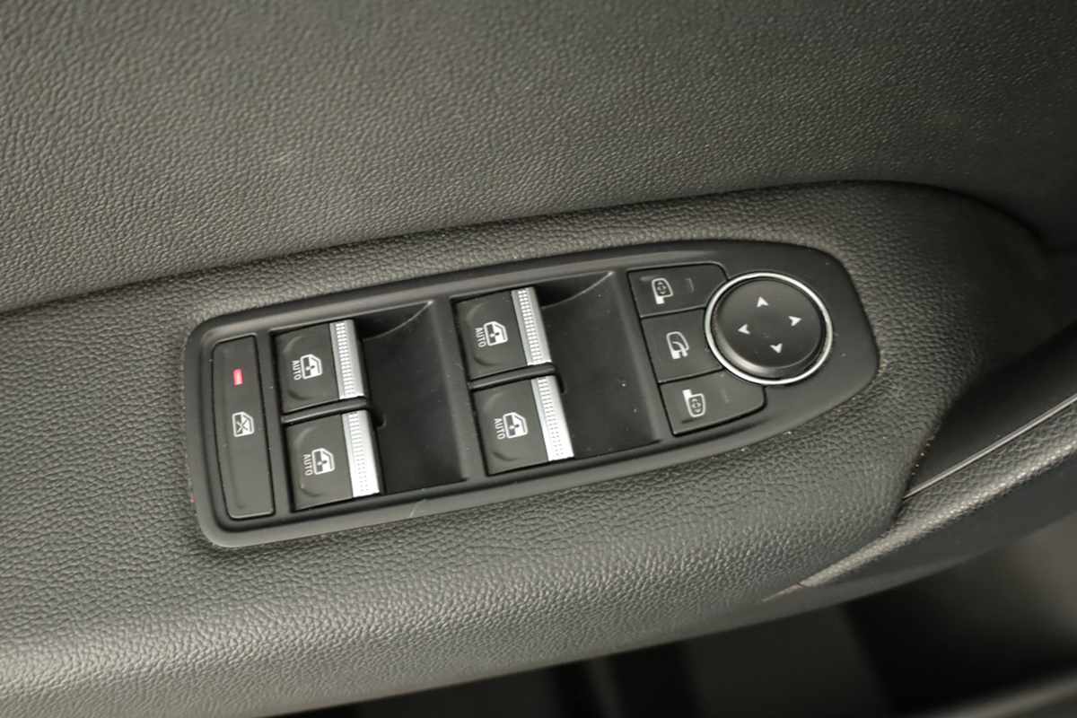 renault-captur-2024-gasolina-999cc