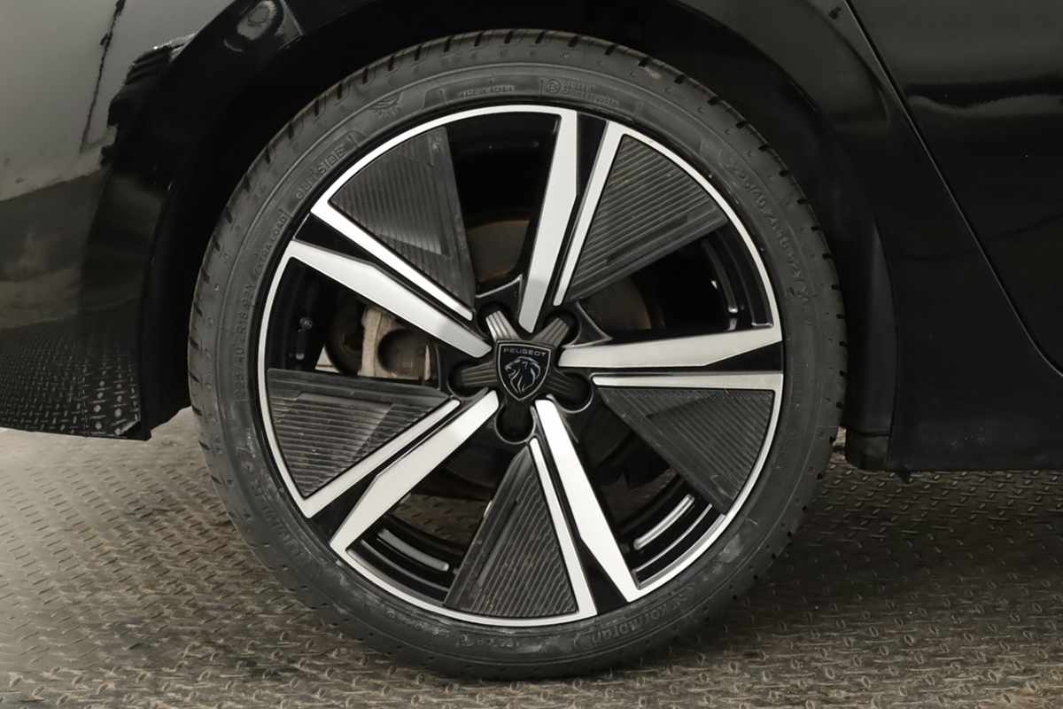 peugeot-308-2024-gasolina-1199cc
