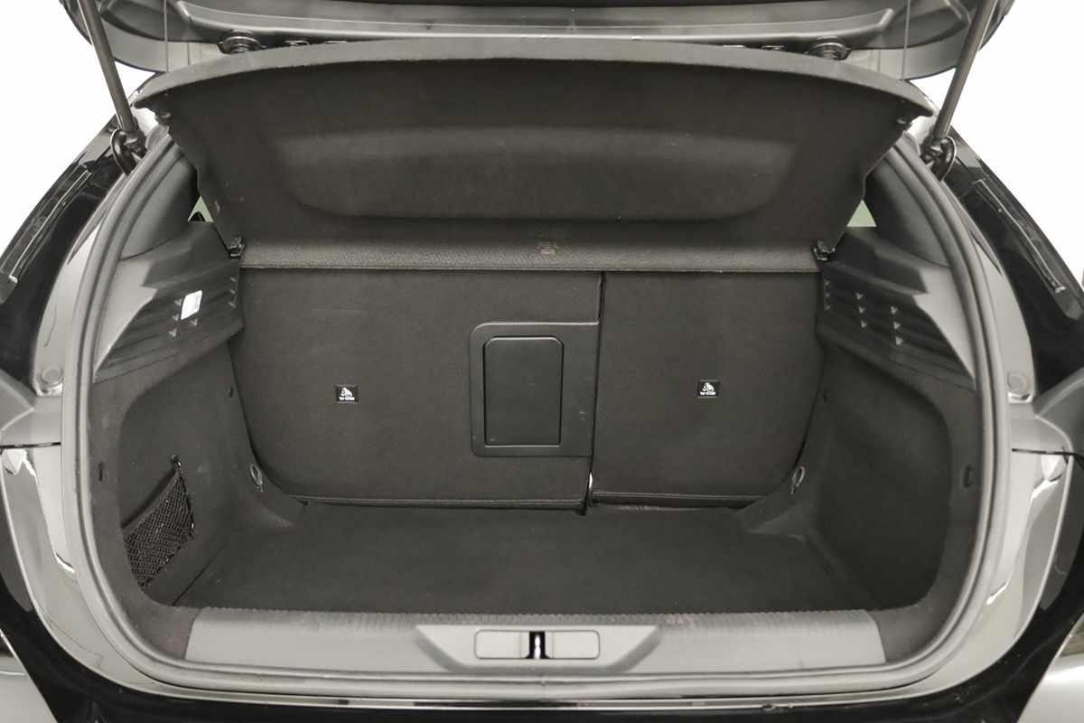 peugeot-308-2024-gasolina-1199cc