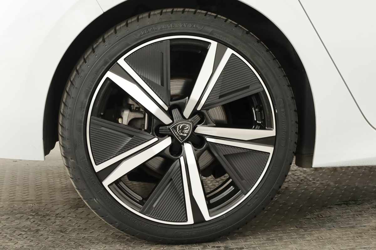 peugeot-308-2024-gasolina-1199cc