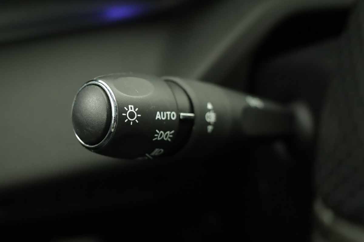 peugeot-308-2024-gasolina-1199cc