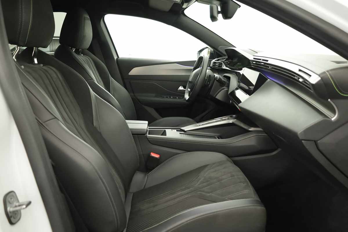 peugeot-308-2024-gasolina-1199cc