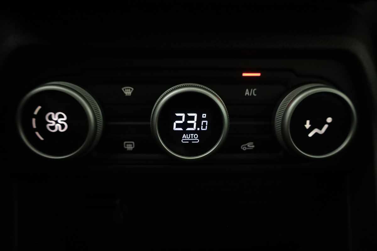 dacia-sandero-2024-gasolina-999cc