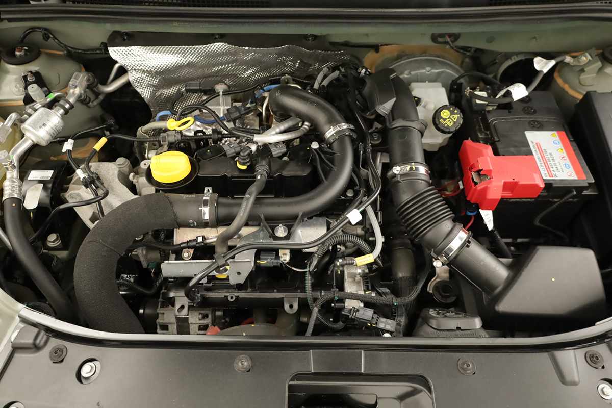 dacia-sandero-2024-gasolina-999cc