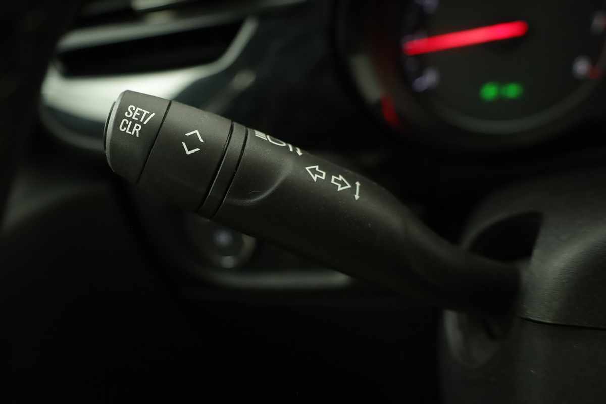 opel-corsa-2025-gasolina-1199cc