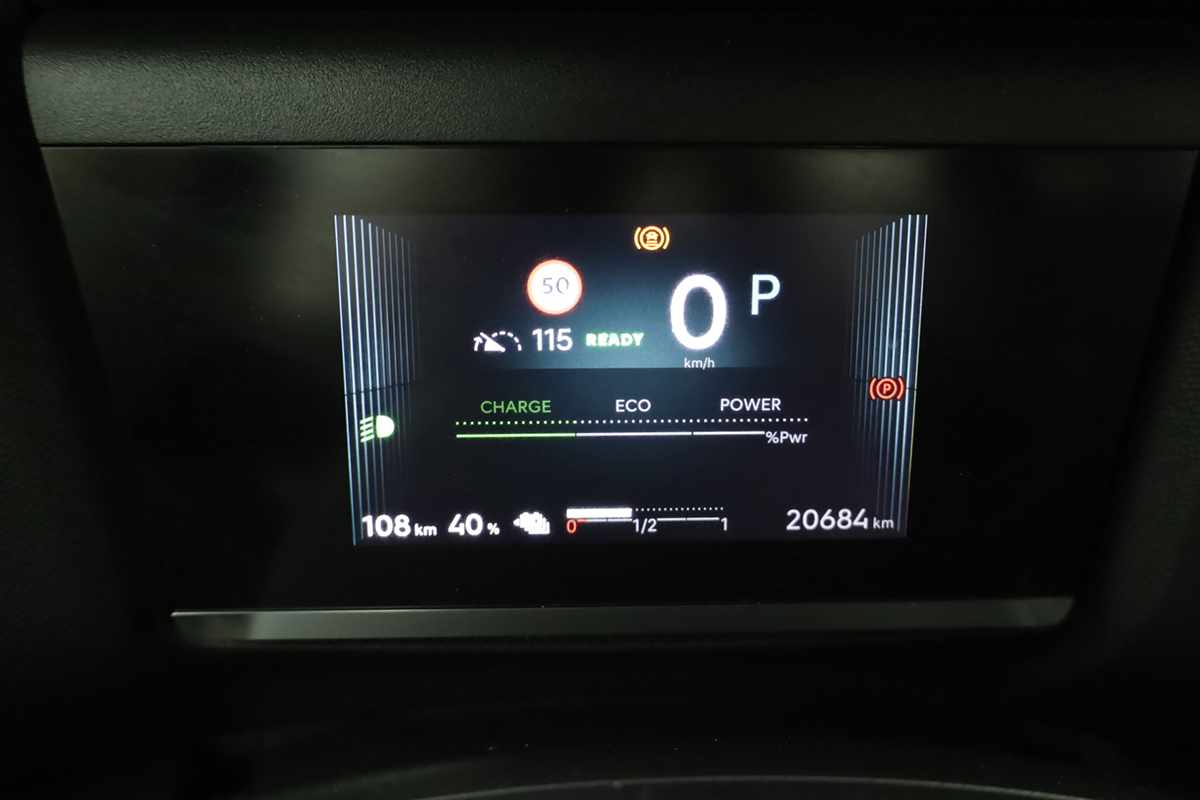 citroen-c4-2025-eletrico-0cc