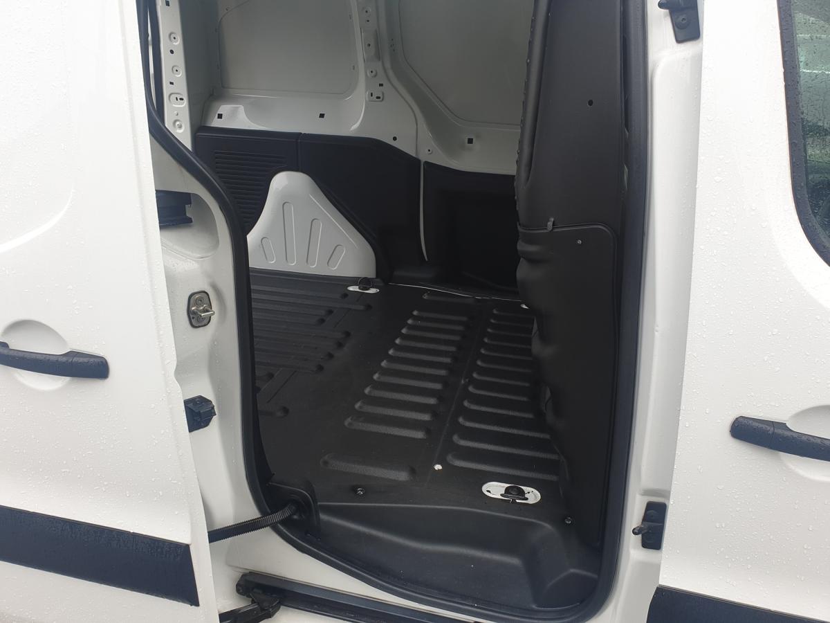 citroen-berlingo-2018-diesel-1560cc