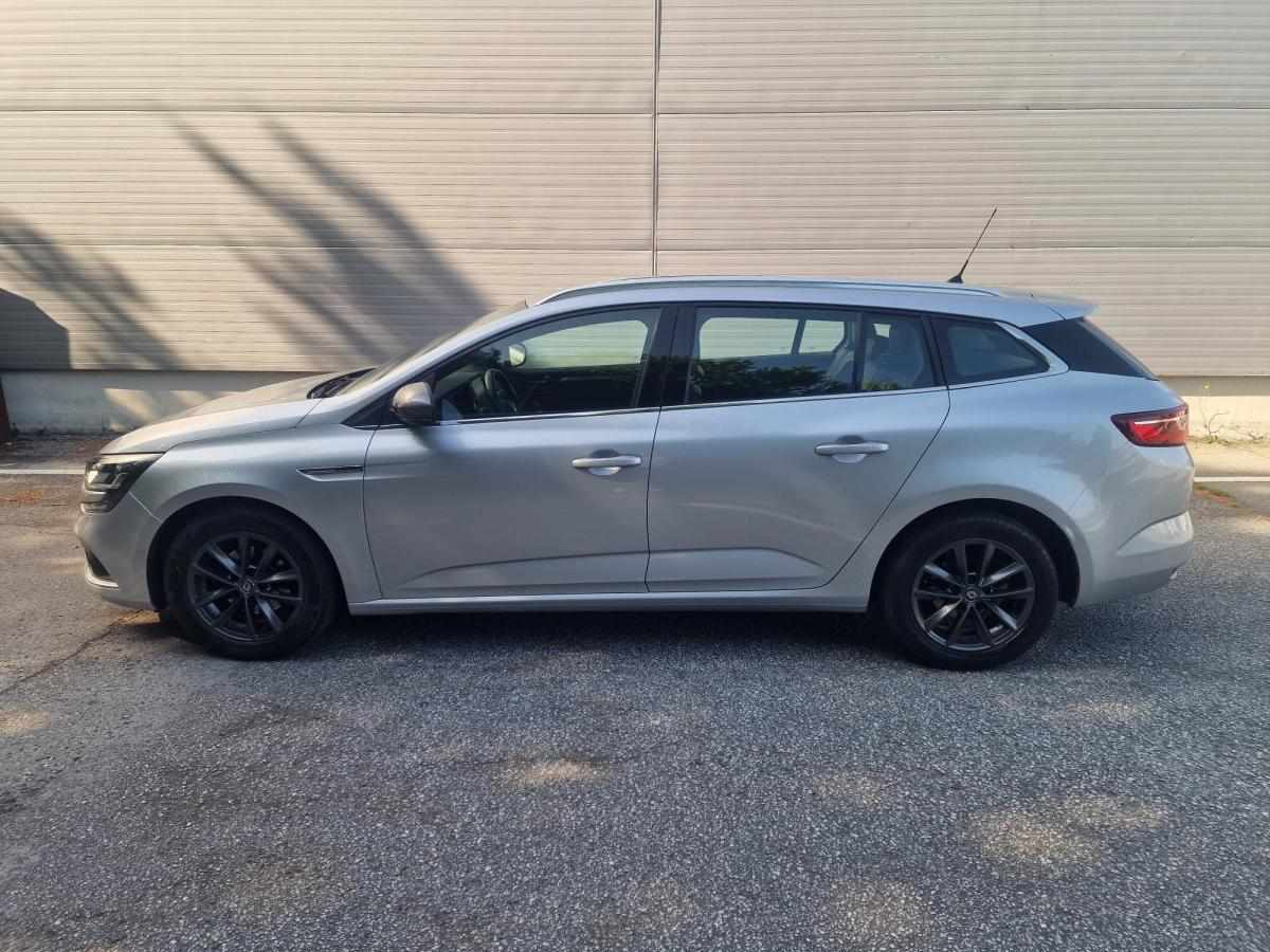 renault-megane-sport-tourer-2017-diesel-1461cc