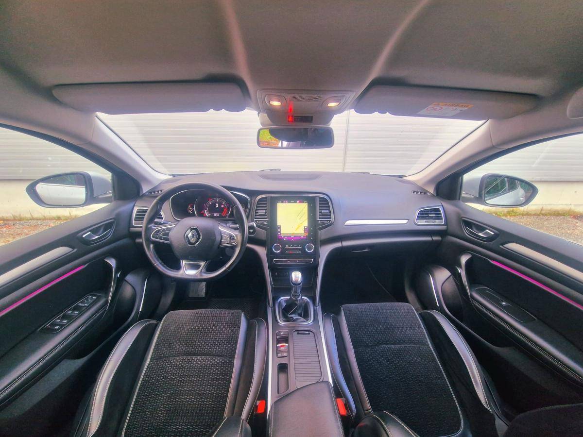 renault-megane-sport-tourer-2017-diesel-1461cc