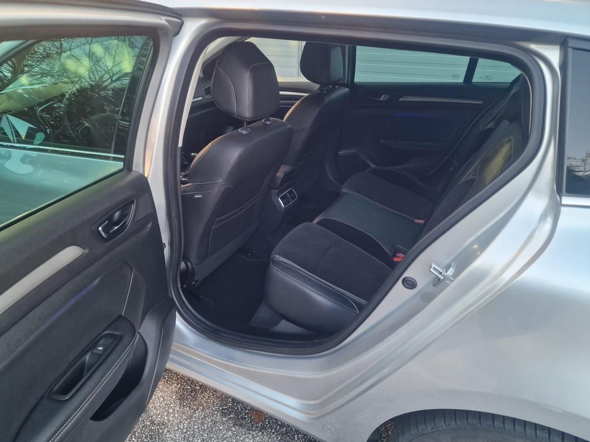 renault-megane-sport-tourer-2017-diesel-1461cc