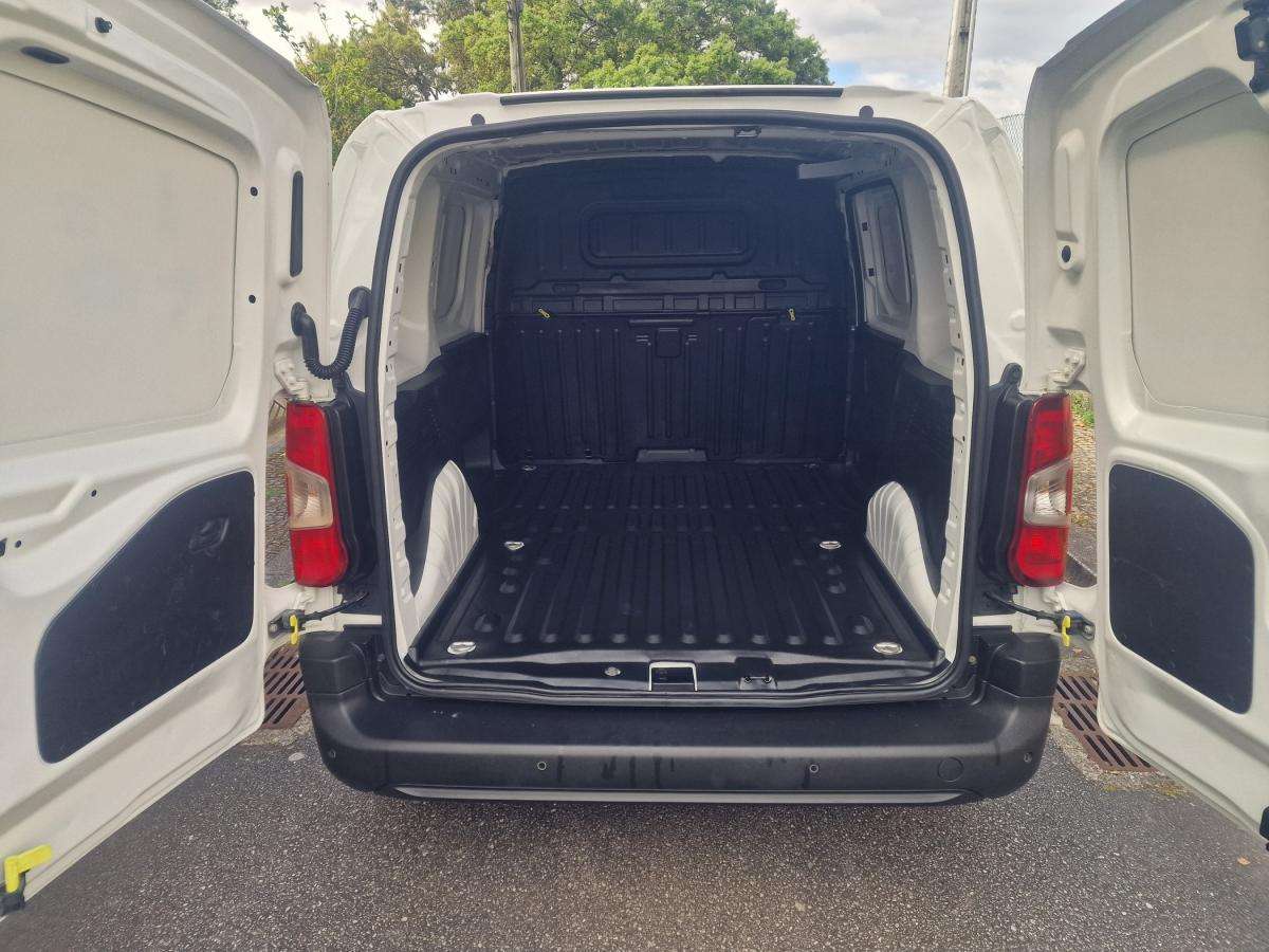 peugeot-partner-2019-diesel-1560cc