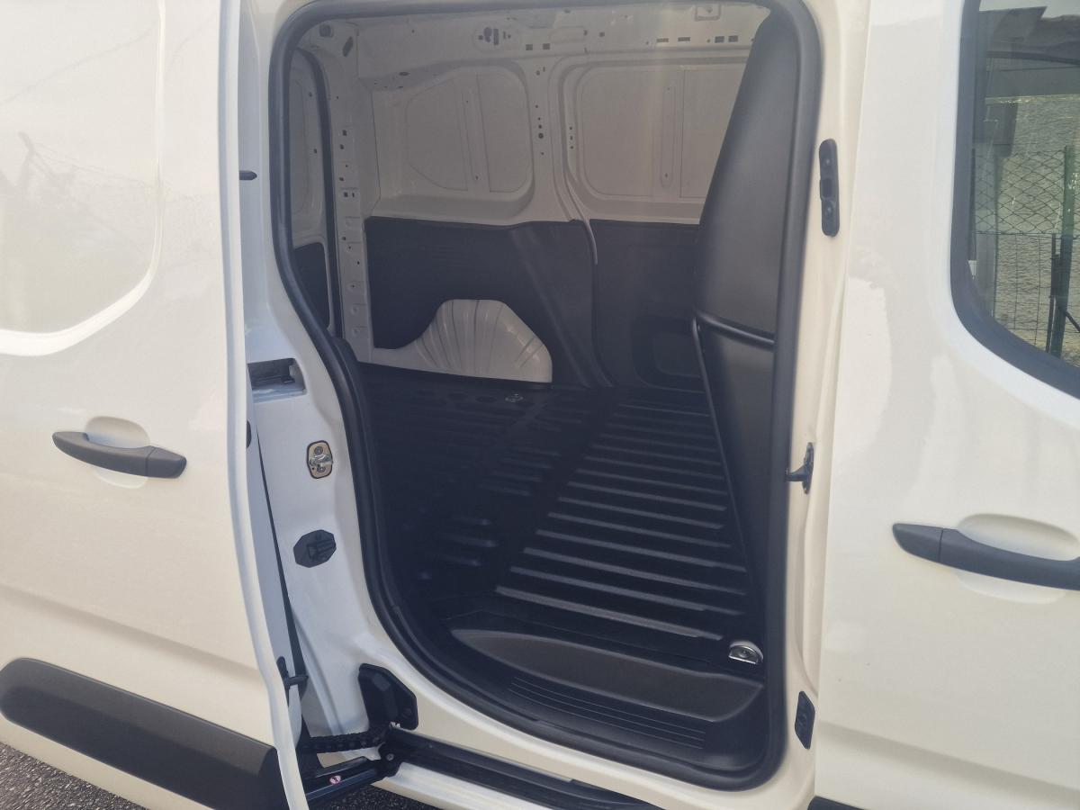 peugeot-partner-2019-diesel-1560cc