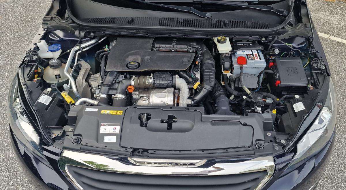 peugeot-308-2017-diesel-1560cc