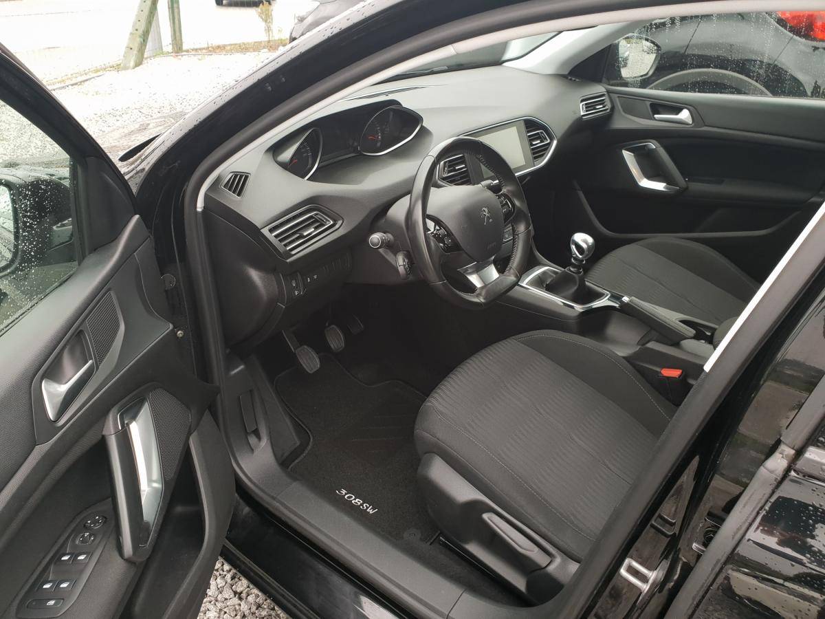 peugeot-308-2017-diesel-1560cc