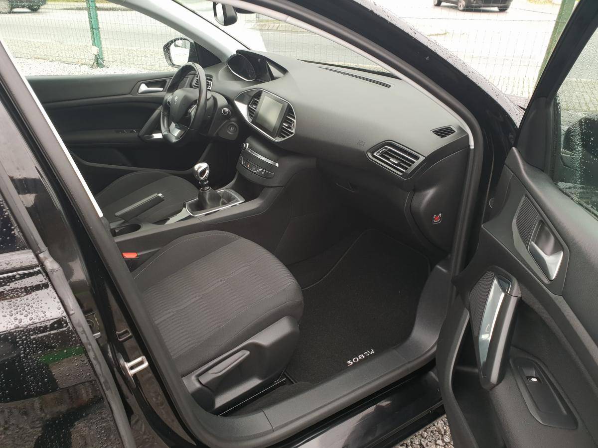peugeot-308-2017-diesel-1560cc