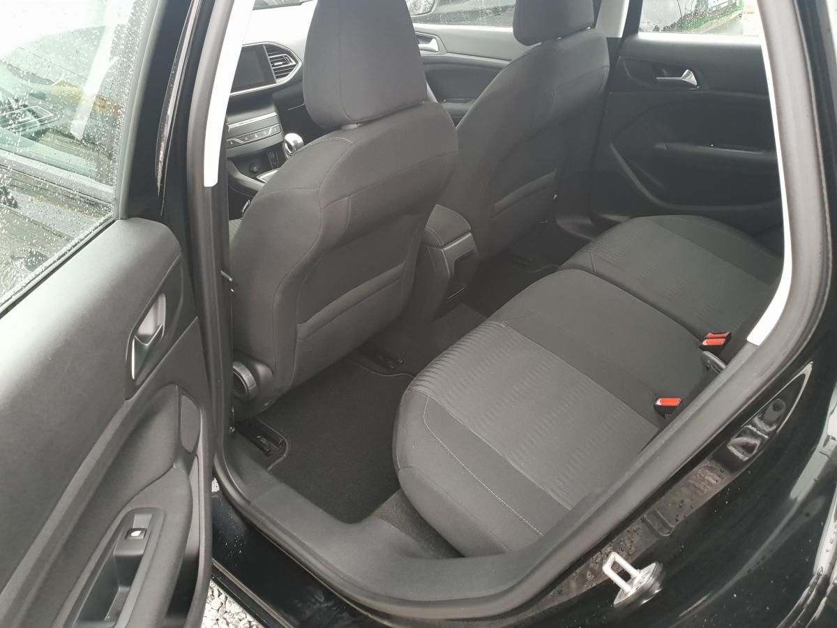 peugeot-308-2017-diesel-1560cc