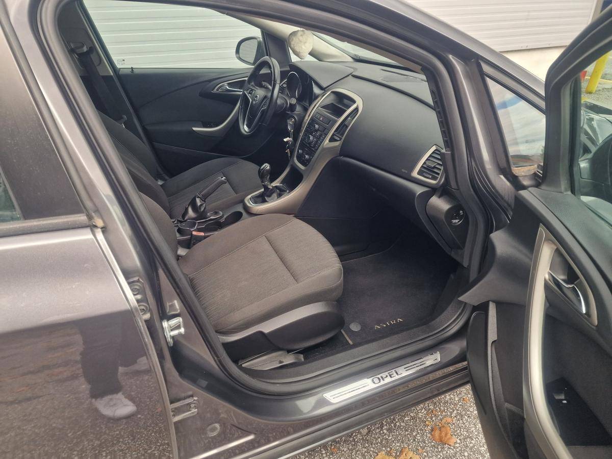 opel-astra-2010-diesel-1248cc