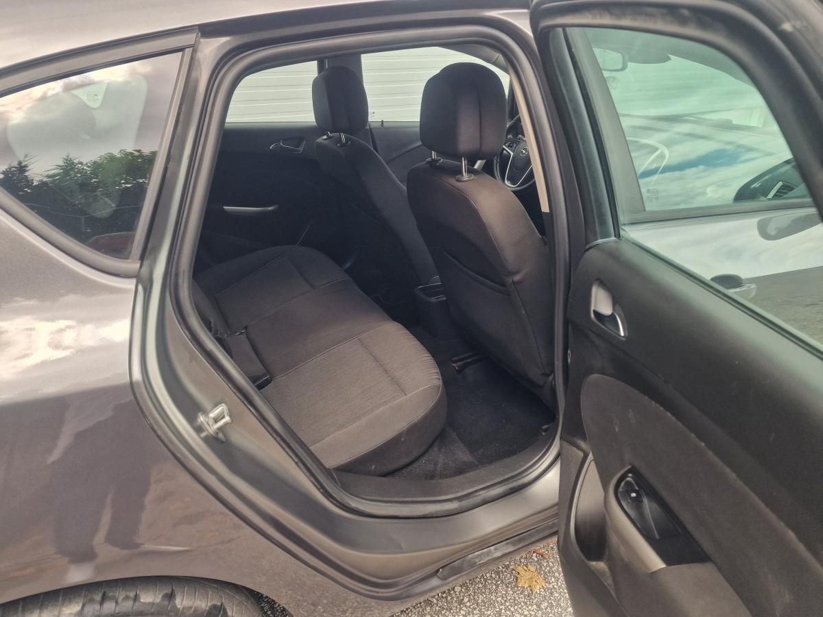 opel-astra-2010-diesel-1248cc