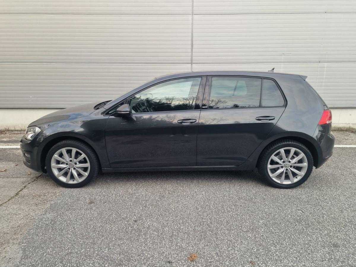 volkswagen-golf-2016-diesel-1598cc