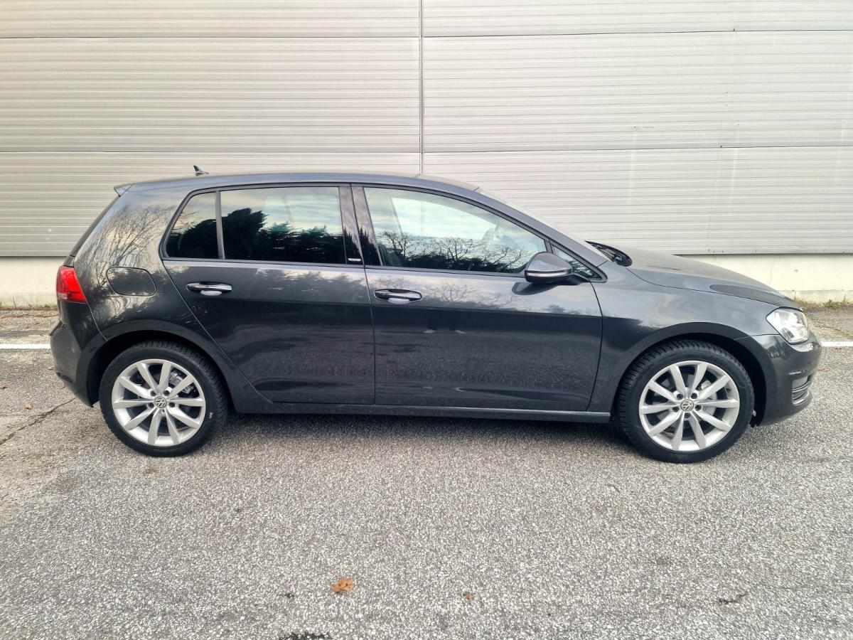 volkswagen-golf-2016-diesel-1598cc