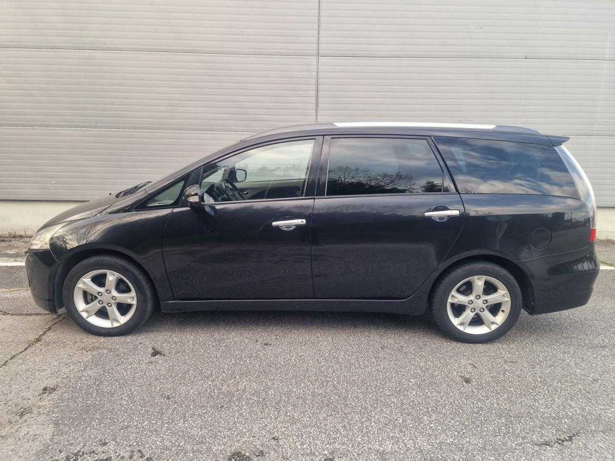 mitsubishi-grandis-2008-diesel-1968cc