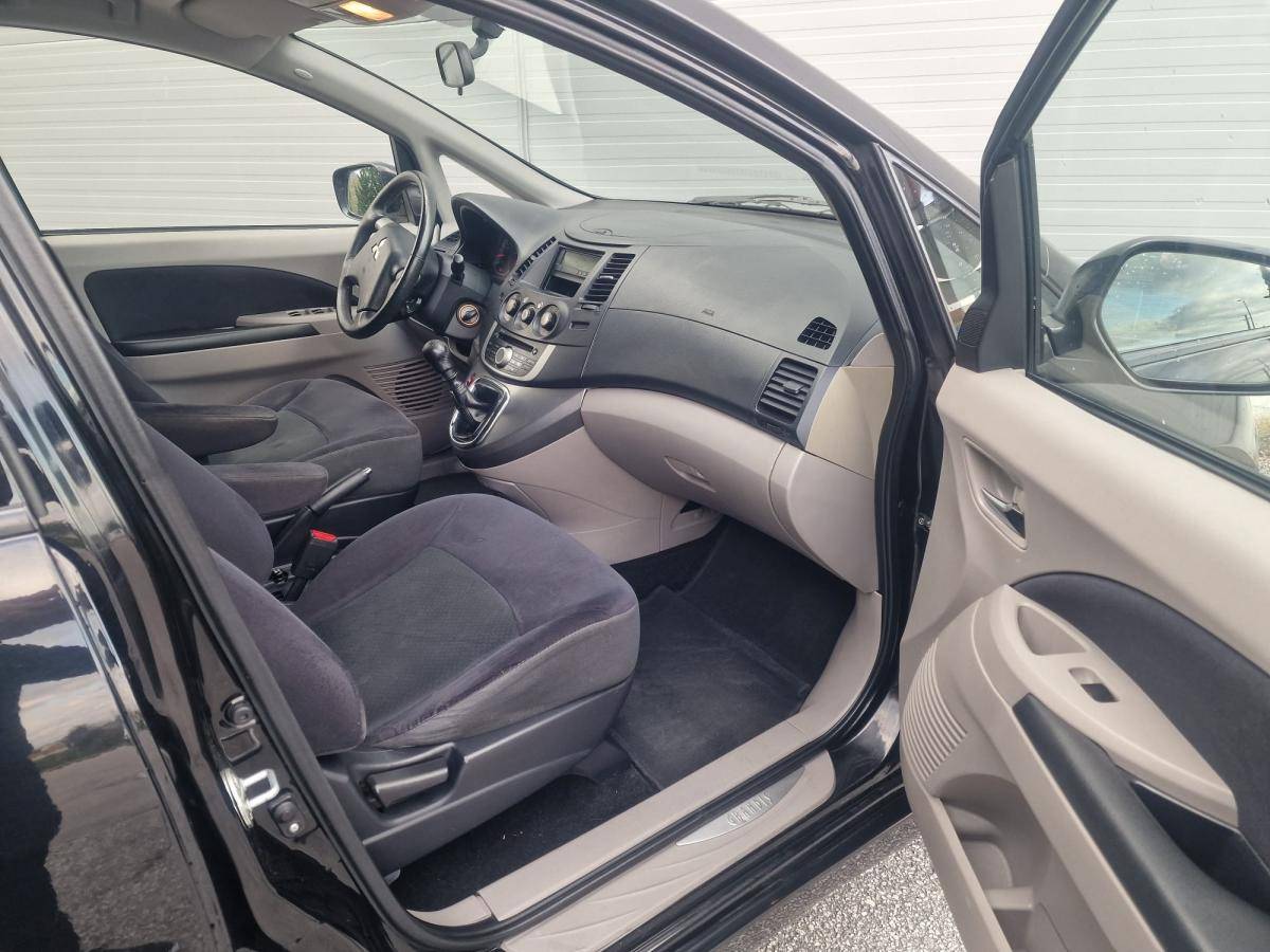 mitsubishi-grandis-2008-diesel-1968cc
