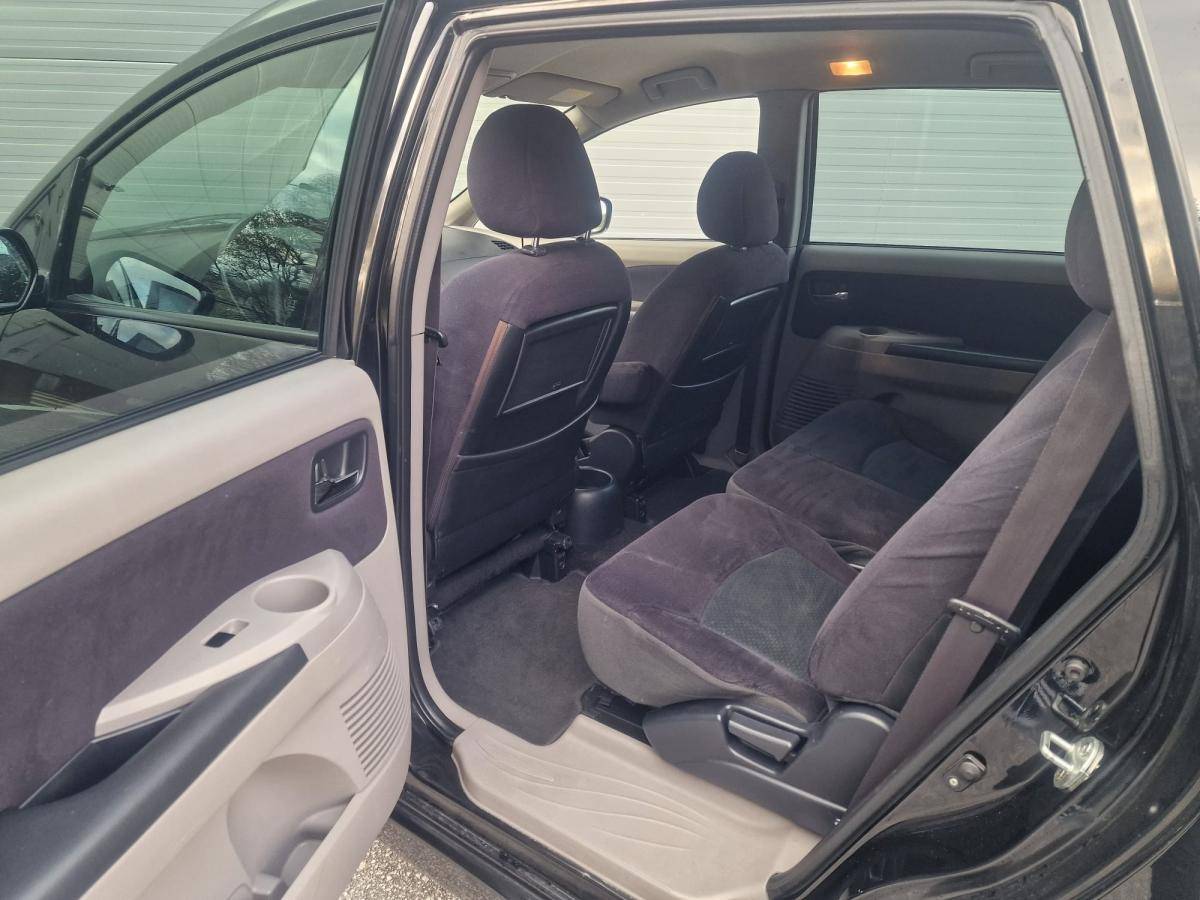 mitsubishi-grandis-2008-diesel-1968cc