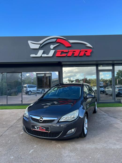 opel-astra-sport-tourer-2011-diesel-1248cc