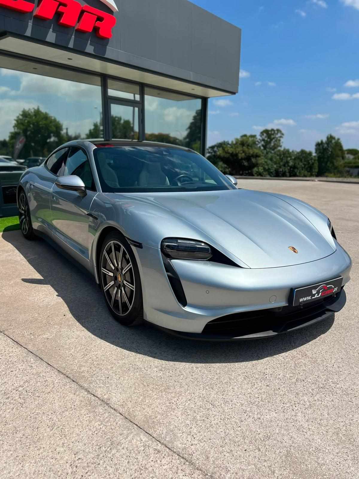 porsche-taycan-2024-eletrico-0cc