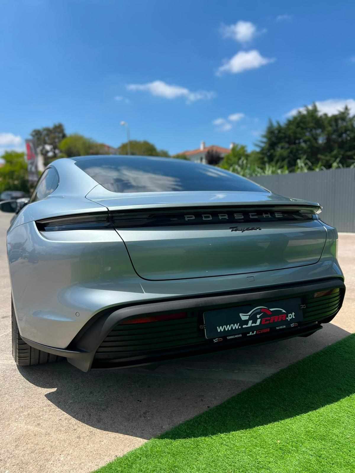 porsche-taycan-2024-eletrico-0cc
