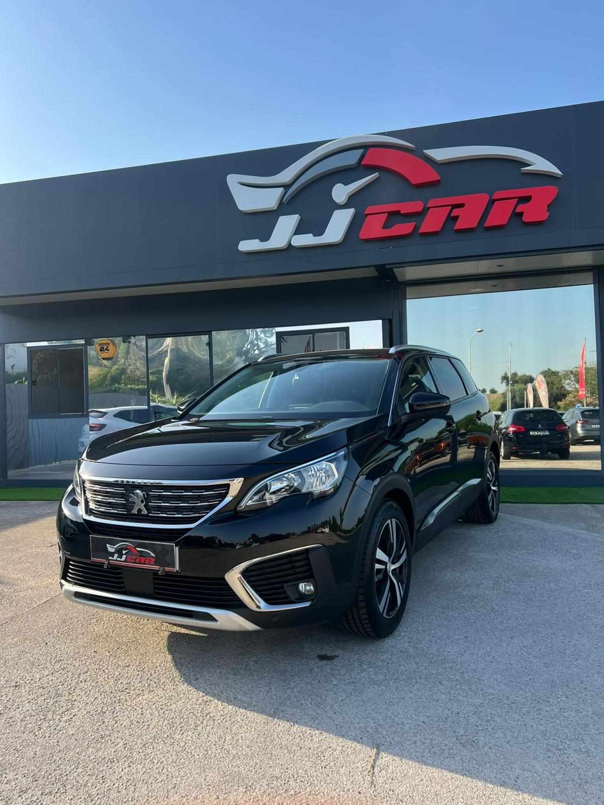 peugeot-5008-2018-diesel-1499cc