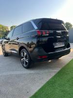 peugeot-5008-2018-diesel-1499cc