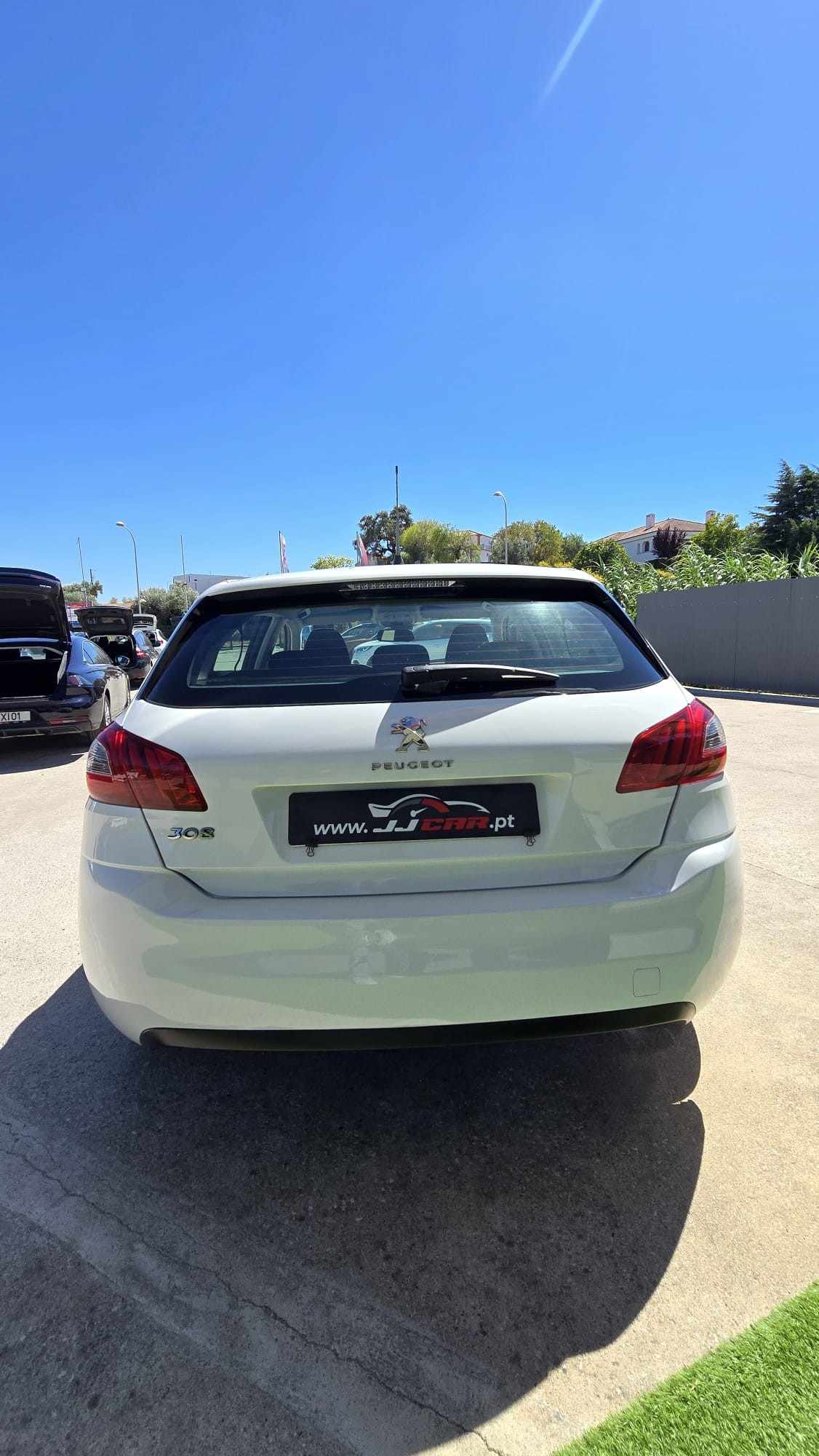 peugeot-308-2019-diesel-1499cc